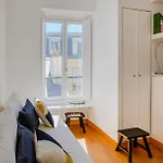 Paris St Germain Central Residence